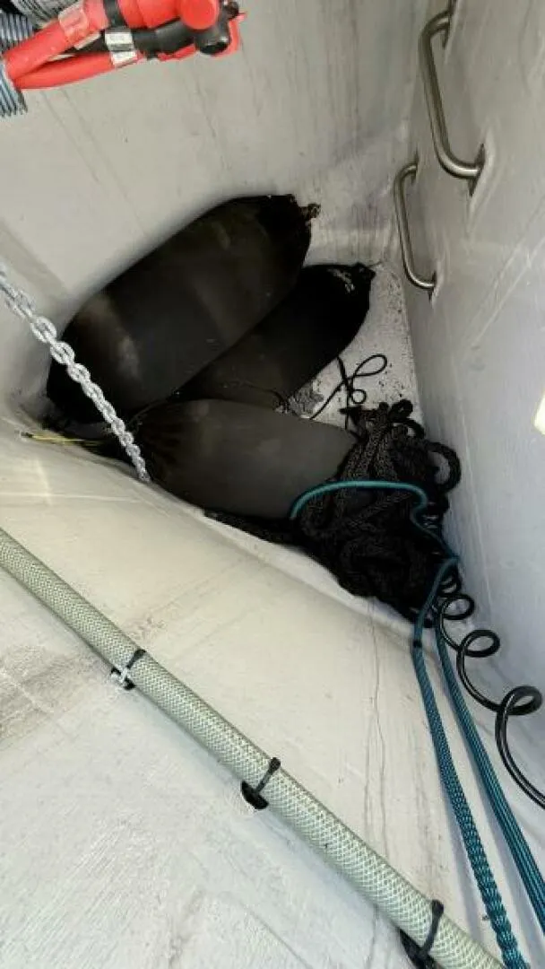 Slide: The Image of Sirena 58 2021 - 6035752