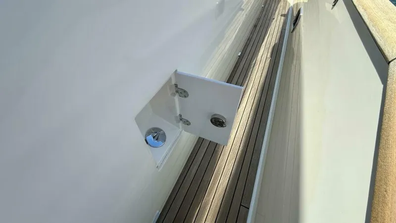 Slide: The Image of Sirena 58 2021 - 6035763