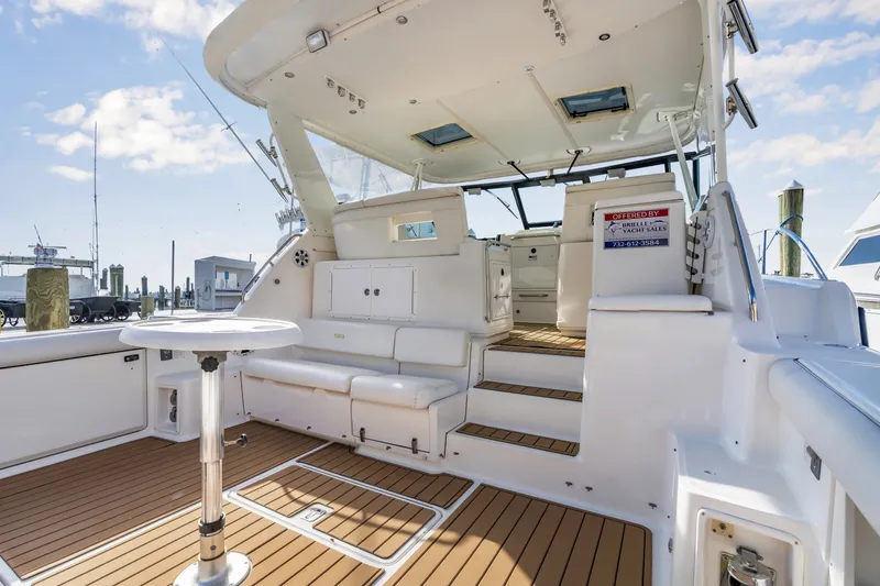 Slide: The Image of Tiara 4100 Open 2002 - 6037387