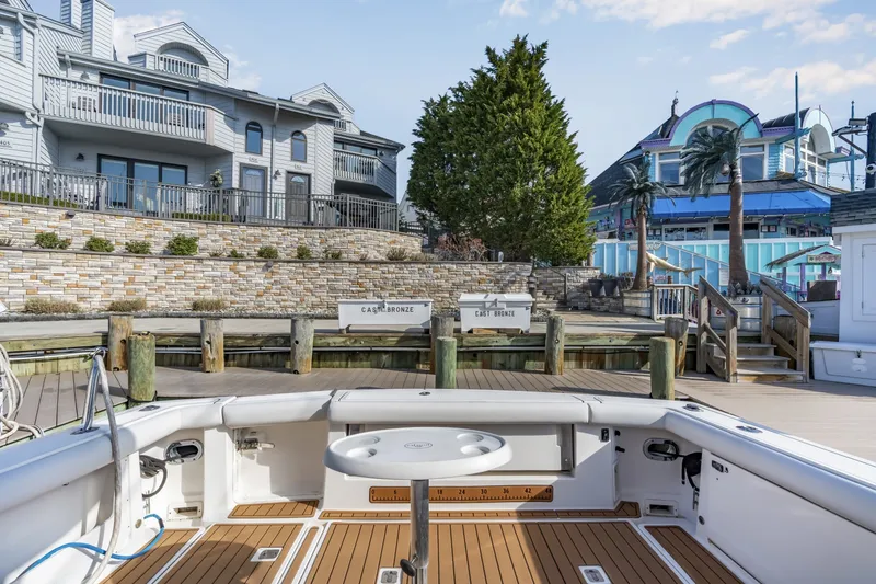 Slide: The Image of Tiara 4100 Open 2002 - 6037464