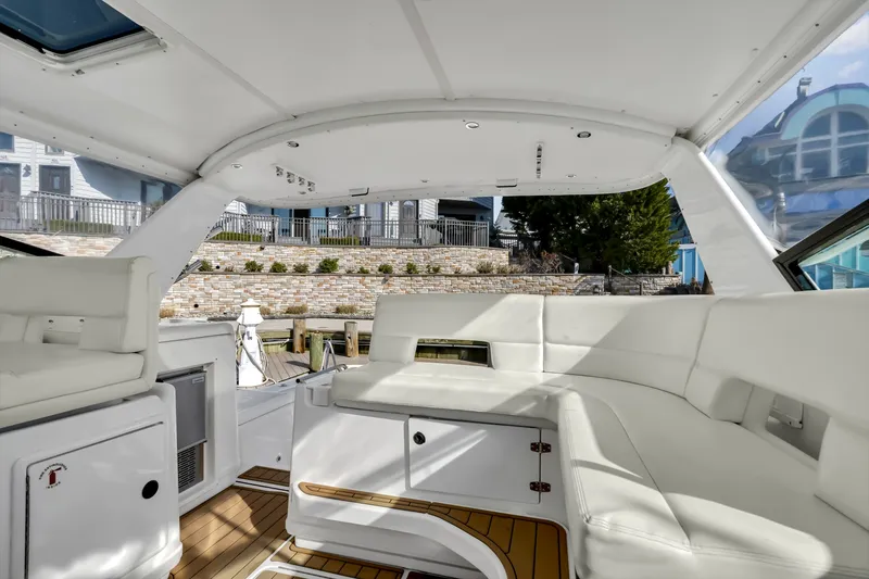 Slide: The Image of Tiara 4100 Open 2002 - 6037490