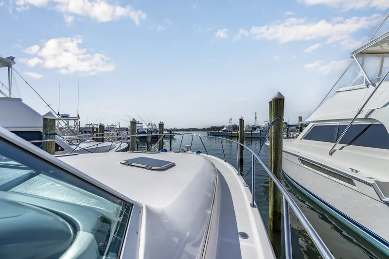 Slide: The Image of Tiara 4100 Open 2002 - 6037584