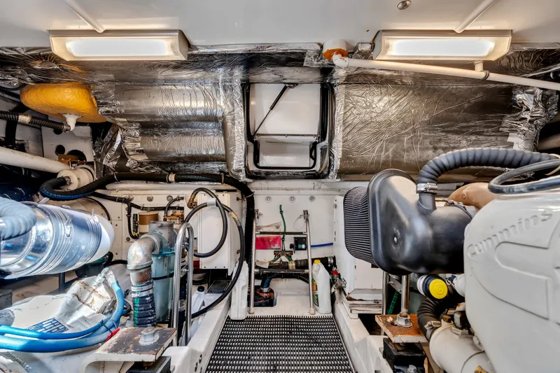 Slide: The Image of Tiara 4100 Open 2002 - 6037700