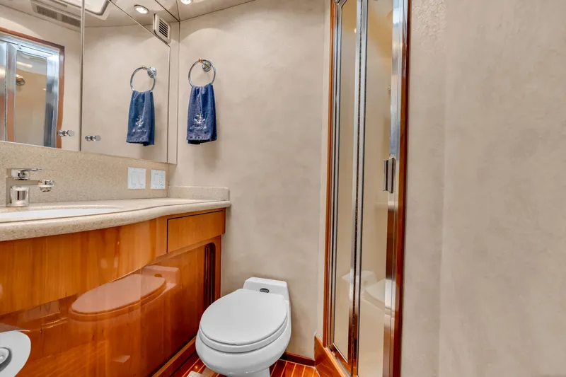 Slide: The Image of Hatteras 55 Convertible 2001 - 6036898