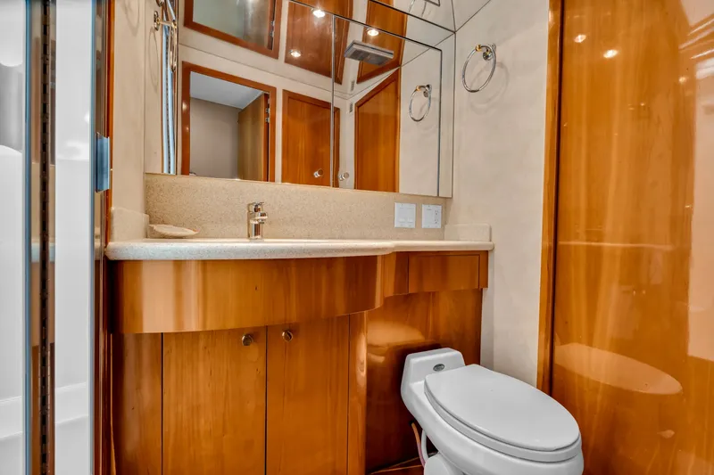 Slide: The Image of Hatteras 55 Convertible 2001 - 6037089