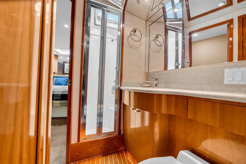 Slide: The Image of Hatteras 55 Convertible 2001 - 6037162