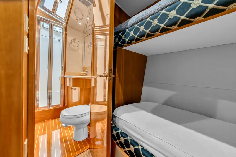 Slide: The Image of Hatteras 55 Convertible 2001 - 6037189