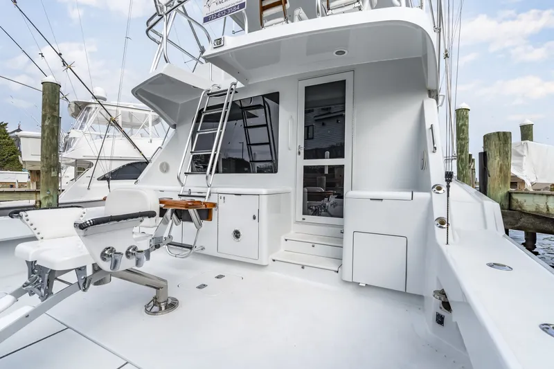 Slide: The Image of Hatteras 55 Convertible 2001 - 6037801