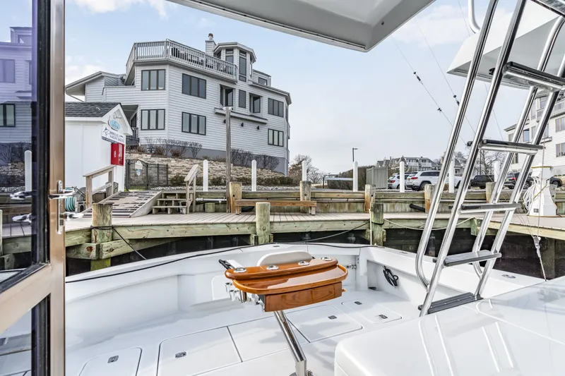 Slide: The Image of Hatteras 55 Convertible 2001 - 6037812