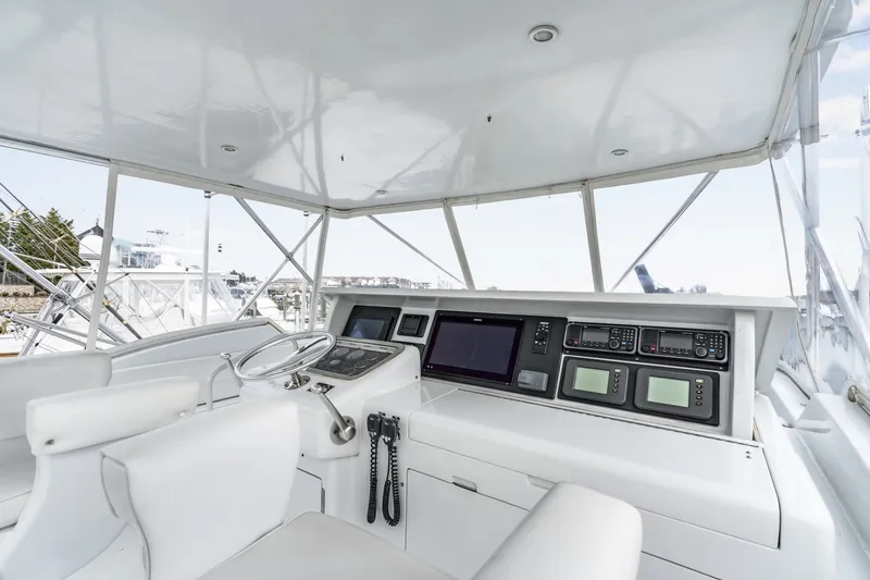 Slide: The Image of Hatteras 55 Convertible 2001 - 6037826