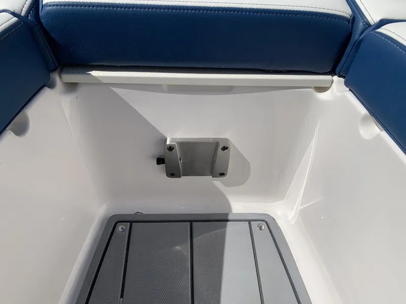 Slide: The Image of Chaparral 270 OSX 2023 - 6038560