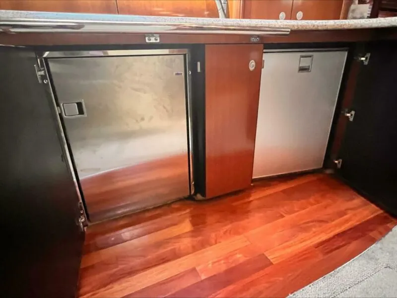 Slide: The Image of Sea Ray 500 Sundancer 2005 - 6036446