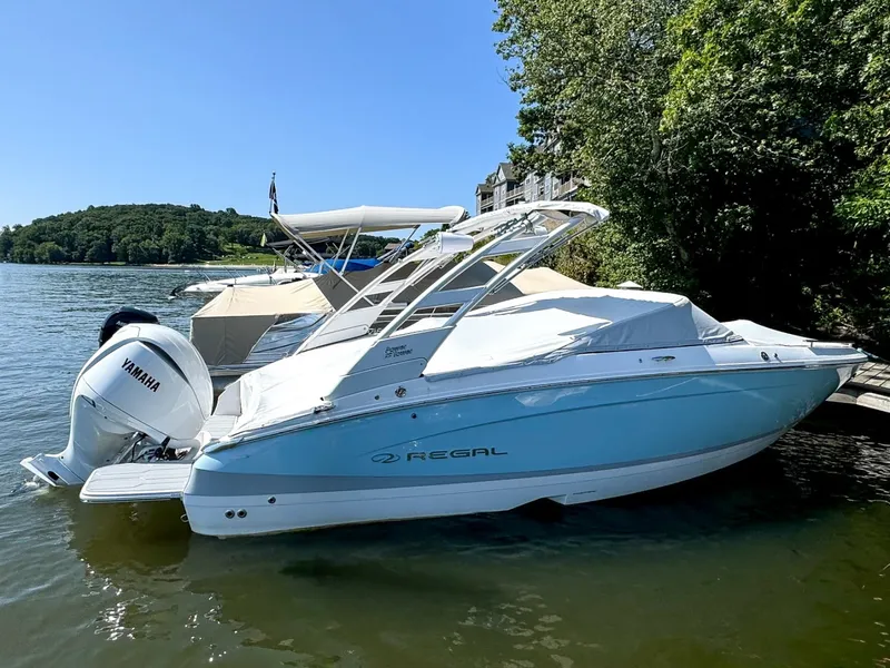 Slide: The Image of Regal LX4 2025 - 6037344