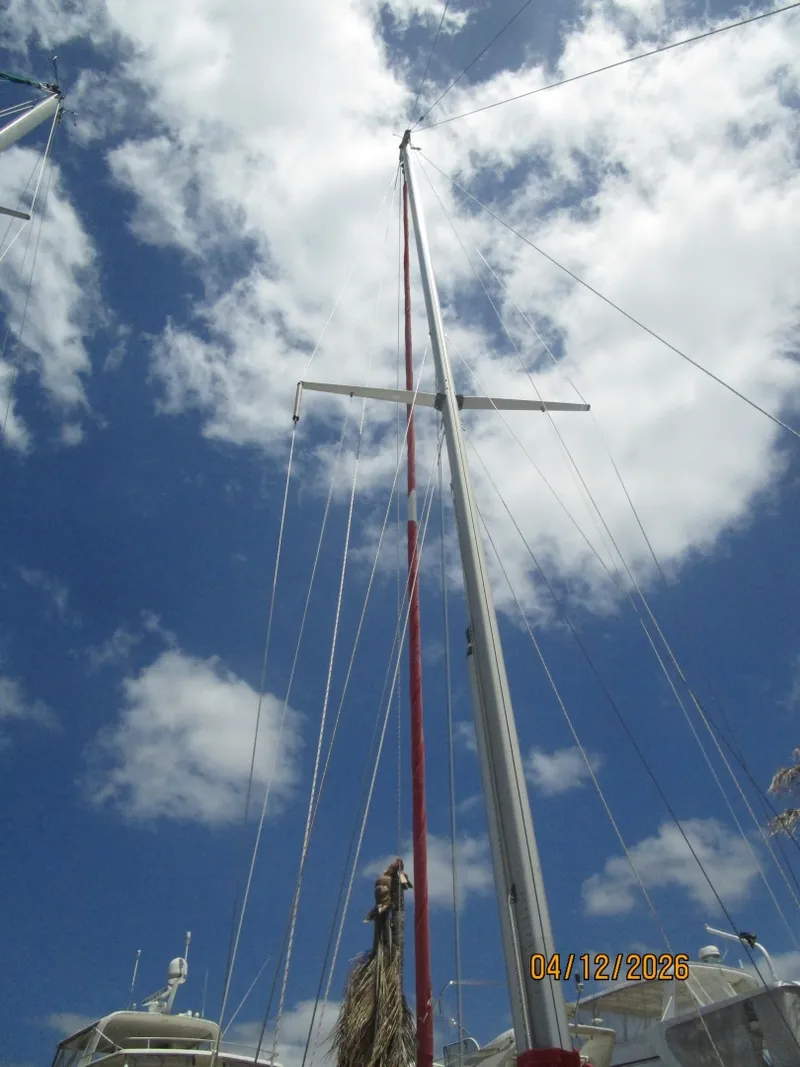 Slide: The Image of 41' Rival rig - 6037164