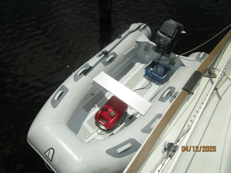 Slide: The Image of 41' Rival tender2 - 6037203