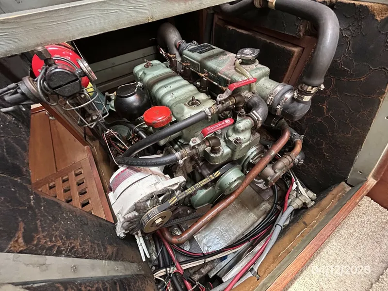 Slide: The Image of 41' Rival auxiliary - 6037059