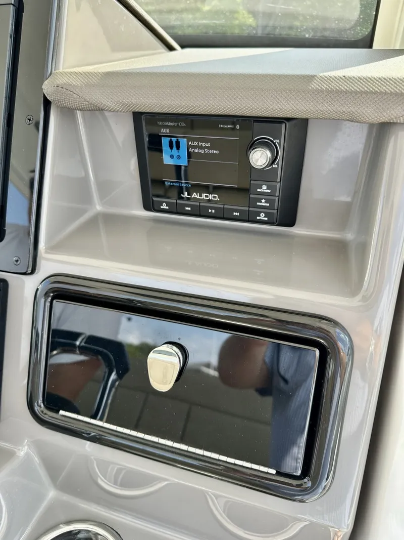 Slide: The Image of PURSUIT 28 S288 - Helm 2019 Pursuit S288 Center Console - 6037161