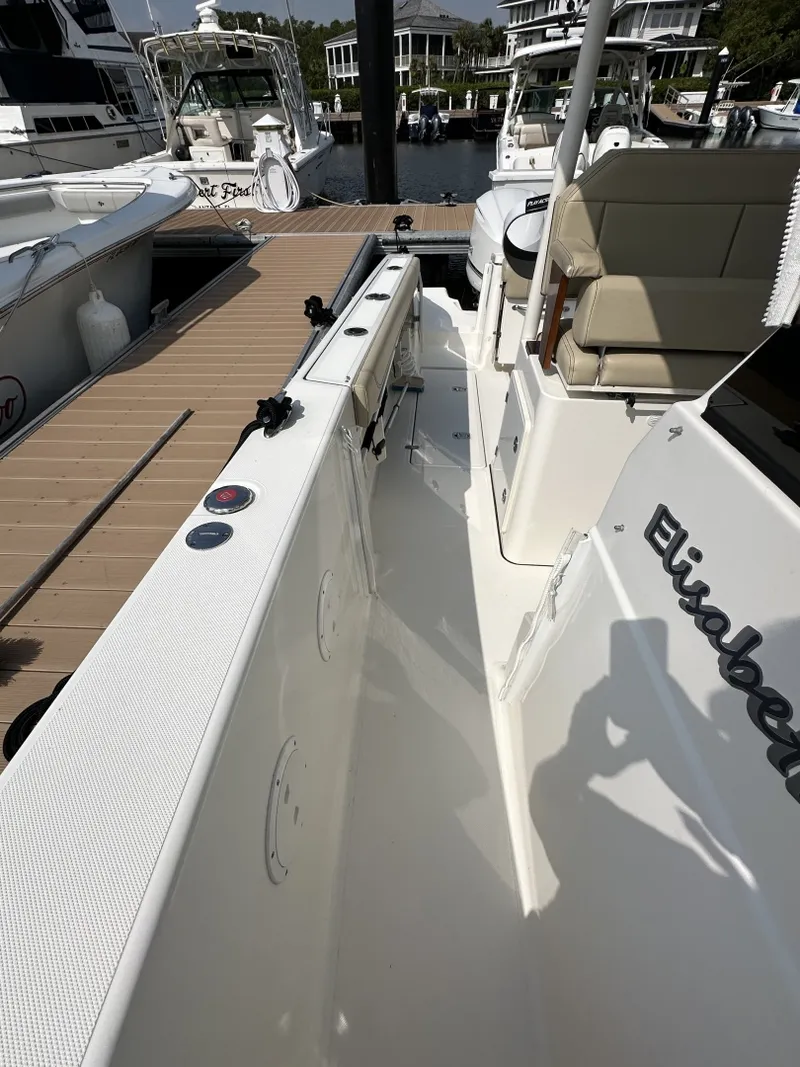 Slide: The Image of PURSUIT 28 S288 - Exterior 2019 Pursuit S288 Center Console - 6037239