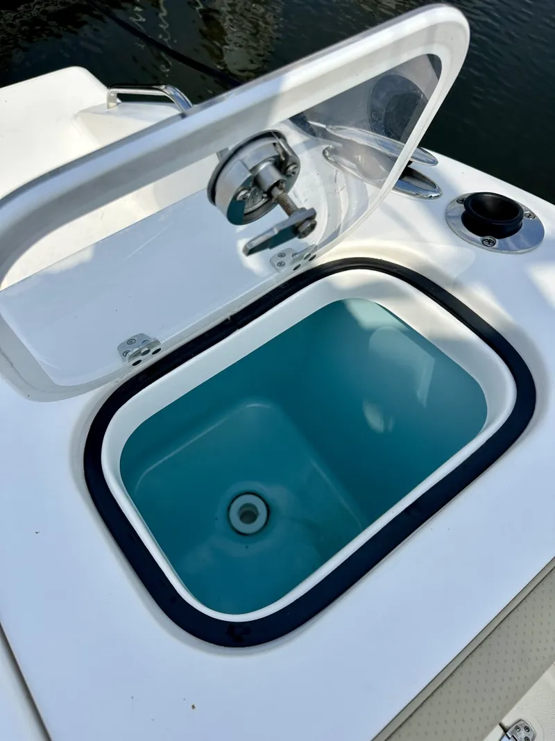 Slide: The Image of PURSUIT 28 S288 - Livewell 2019 Pursuit S288 Center Console - 6037244