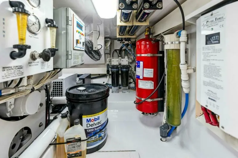 Slide: The Image of Viking 48 Convertible 2003 - 6037710