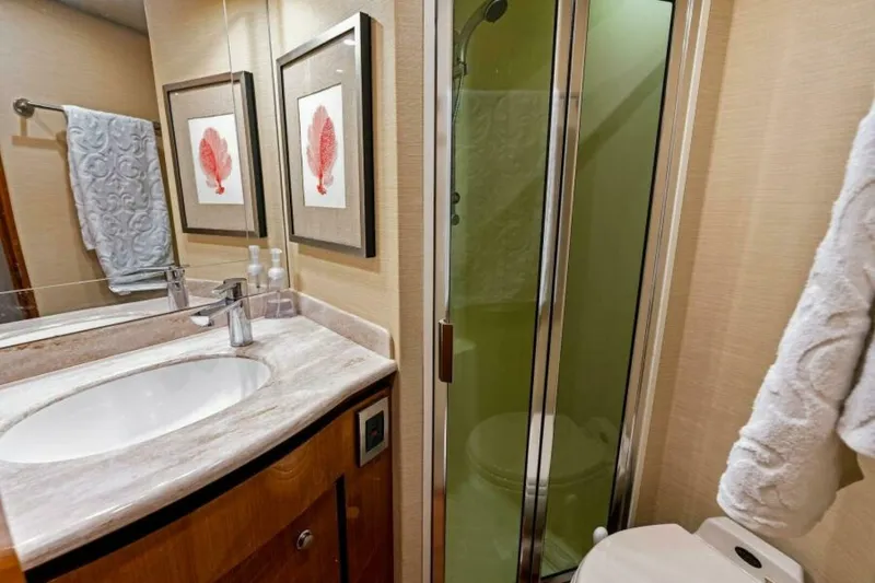 Slide: The Image of Viking 48 Convertible 2003 - 6037727