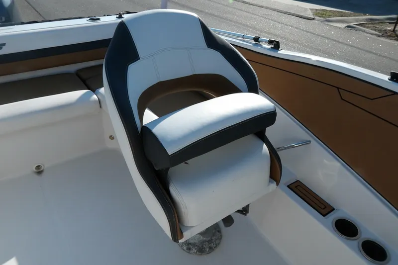 Slide: The Image of Starcraft 1900 RE Limited 2022 - 6037869