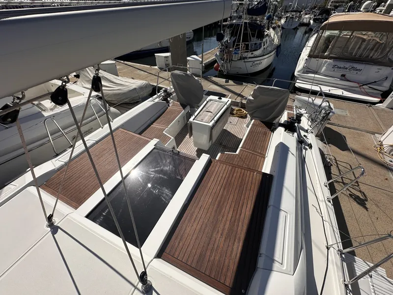 Slide: The Image of Beneteau 46.1 2025 - 6038006