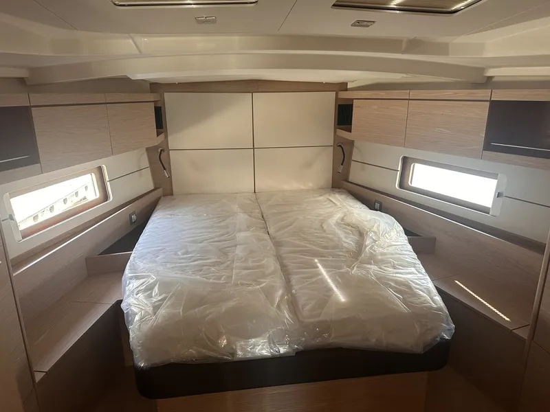 Slide: The Image of Beneteau 46.1 2025 - 6040103