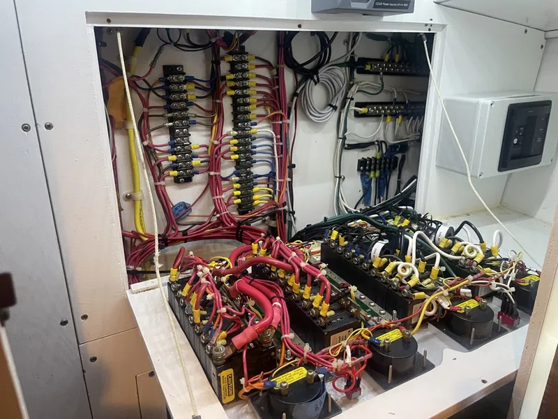 Slide: The Image of Hatteras 34 Sportfisherman 1968 - 6037982