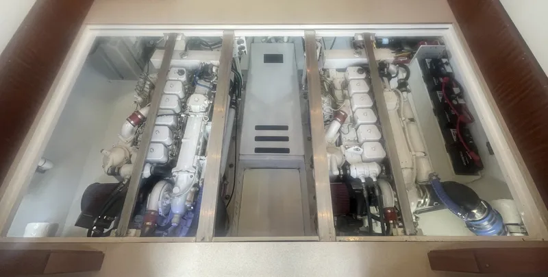 Slide: The Image of Hatteras 34 Sportfisherman 1968 - 6037984