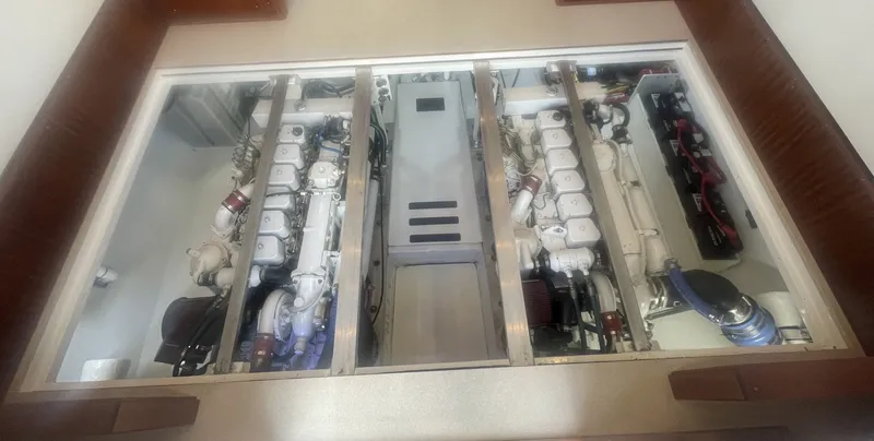 Slide: The Image of Hatteras 34 Sportfisherman 1968 - 6037986