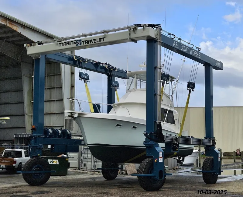Slide: The Image of Hatteras 34 Sportfisherman 1968 - 6071699
