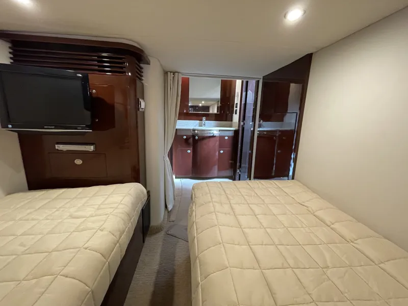 Slide: The Image of Sea Ray 480 Sundancer 2008 - 6039088