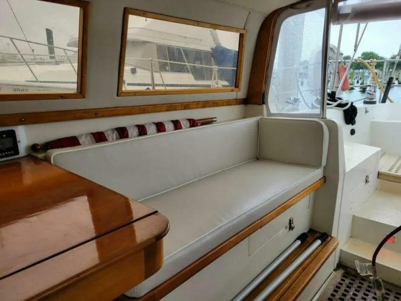 Slide: The Image of Little Harbor 51 Pilothouse 1996 - 6038442