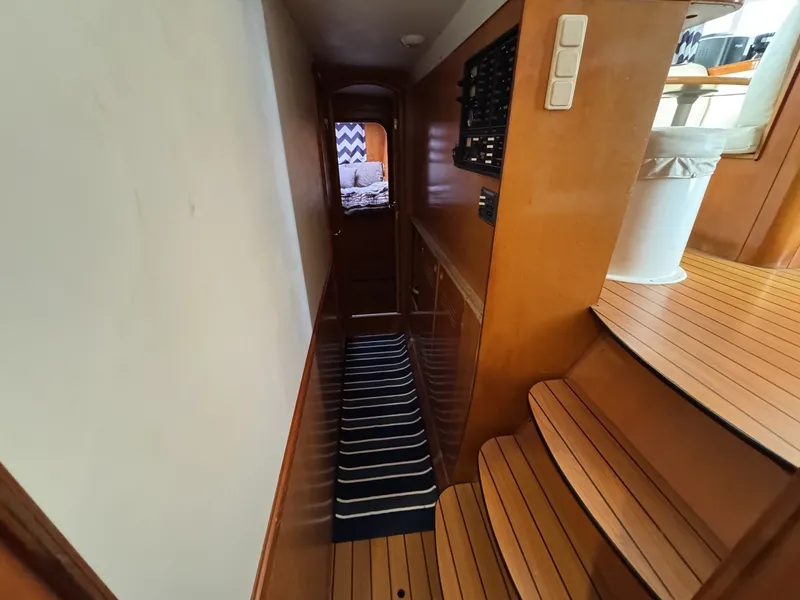 Slide: The Image of Lagoon 410 S2 2004 - 6049003