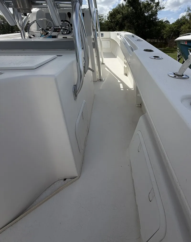 Slide: The Image of Twin Vee 260GF 2018 - 6042051