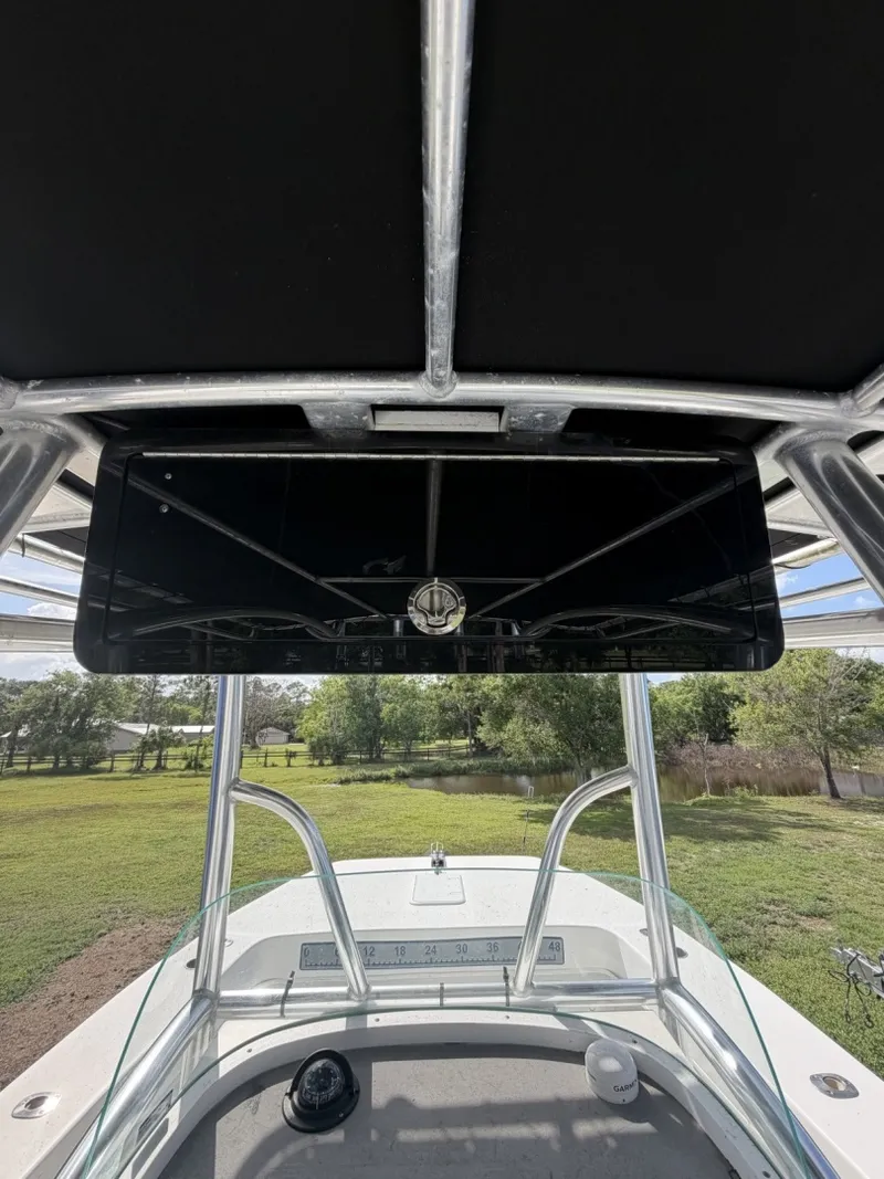 Slide: The Image of Twin Vee 260GF 2018 - 6042049