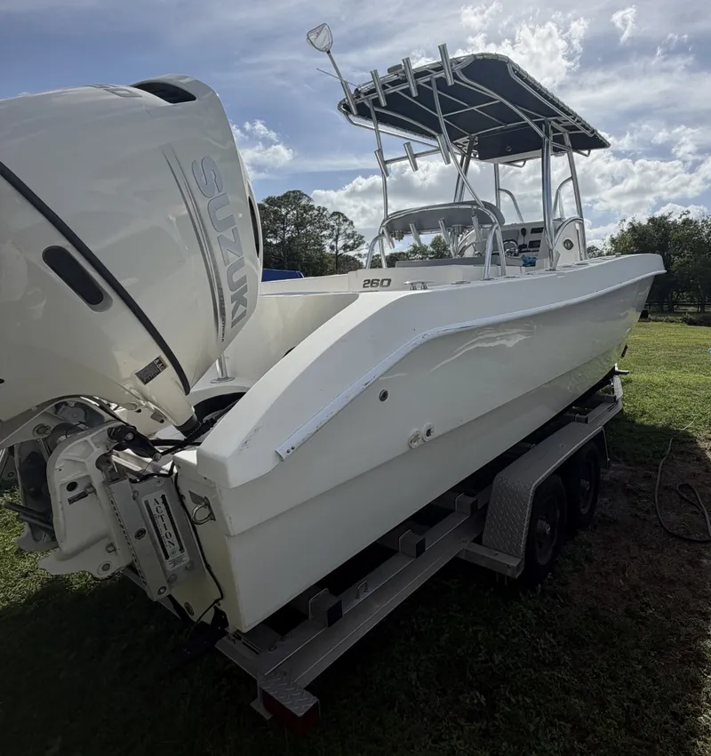 Slide: The Image of Twin Vee 260GF 2018 - 6042041