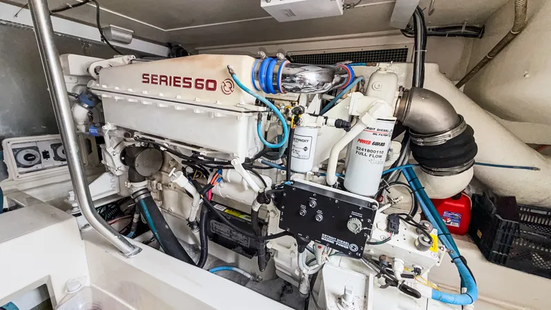 Slide: The Image of Ocean 50 Super Sport 2004 - 6262759