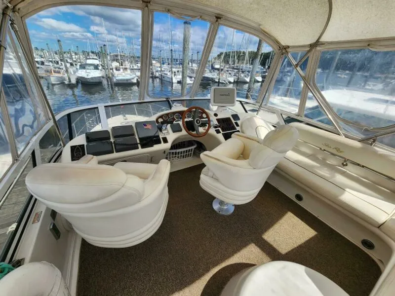 Slide: The Image of Sea Ray 420 Aft Cabin 1999 - 6038862