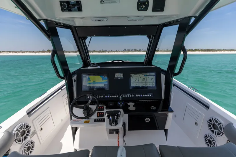 Slide: The Image of 2023 Everglades 365 CC- - 6040258