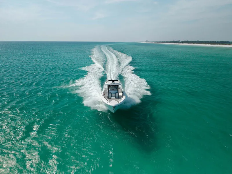 Slide: The Image of 2023 Everglades 365 CC- - 6040277