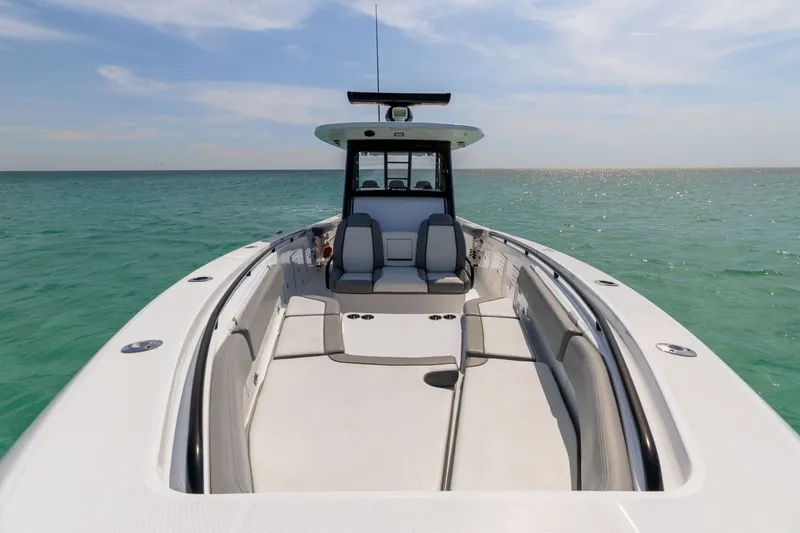 Slide: The Image of 2023 Everglades 365 CC- - 6040254