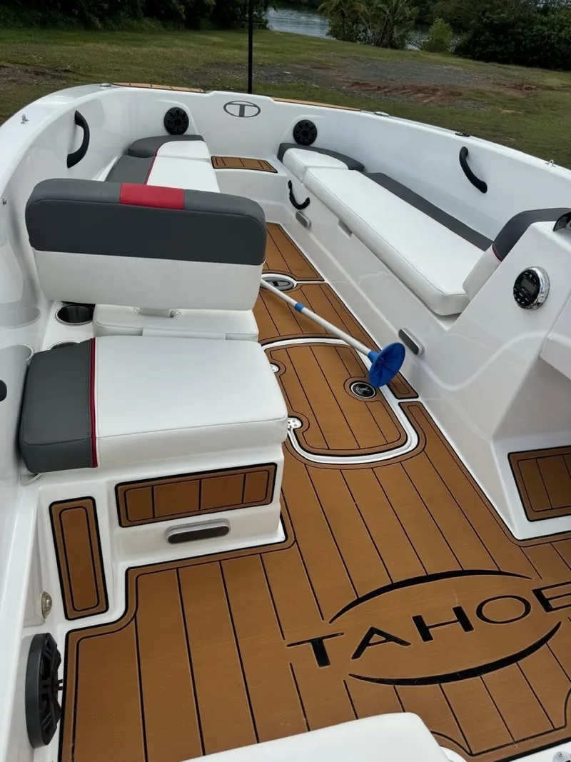 Slide: The Image of Tahoe T18 2024 - 6039049