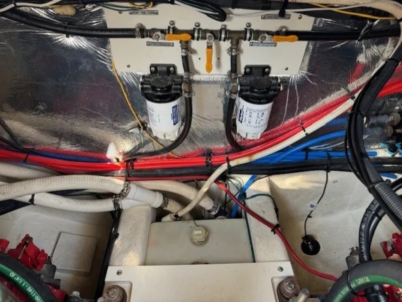 Slide: The Image of Larson 370 Cabrio 2006 - 6039133