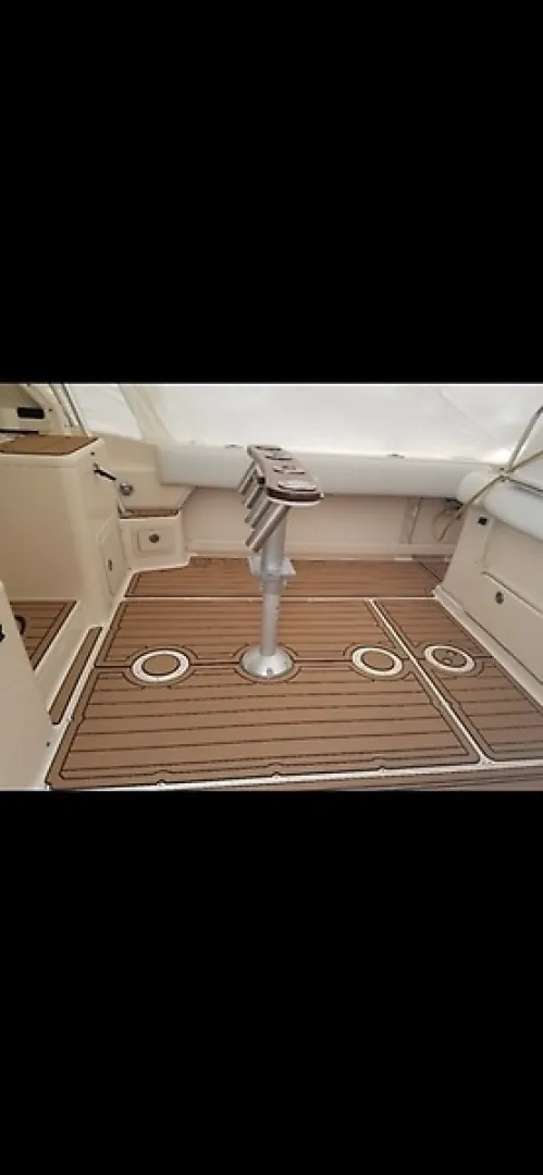 Slide: The Image of 0005589485 - 6039300