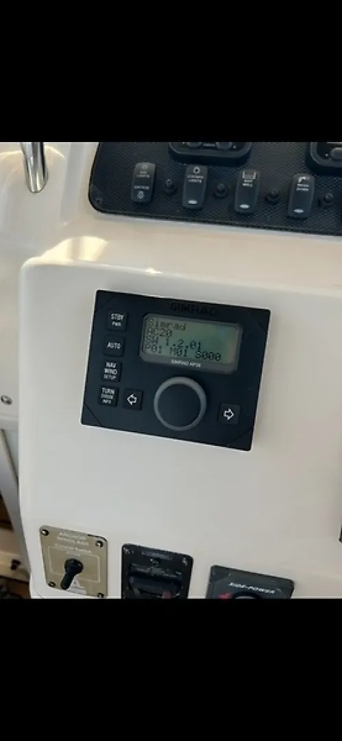 Slide: The Image of 0005589352 - 6039303