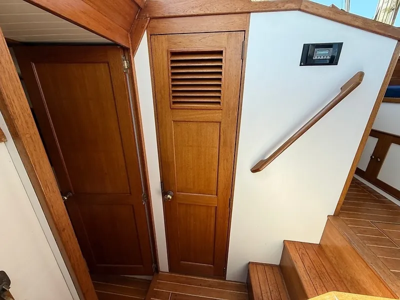 Slide: The Image of 0005652179 - 6039418