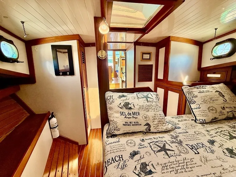 Slide: The Image of 0005655274 - 6039427