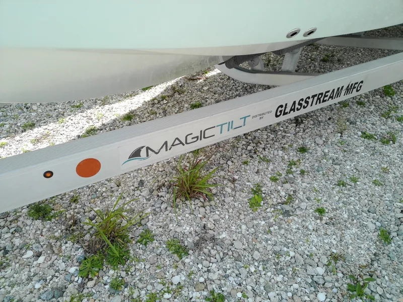 Slide: The Image of Glasstream 24 2023 - 6039613